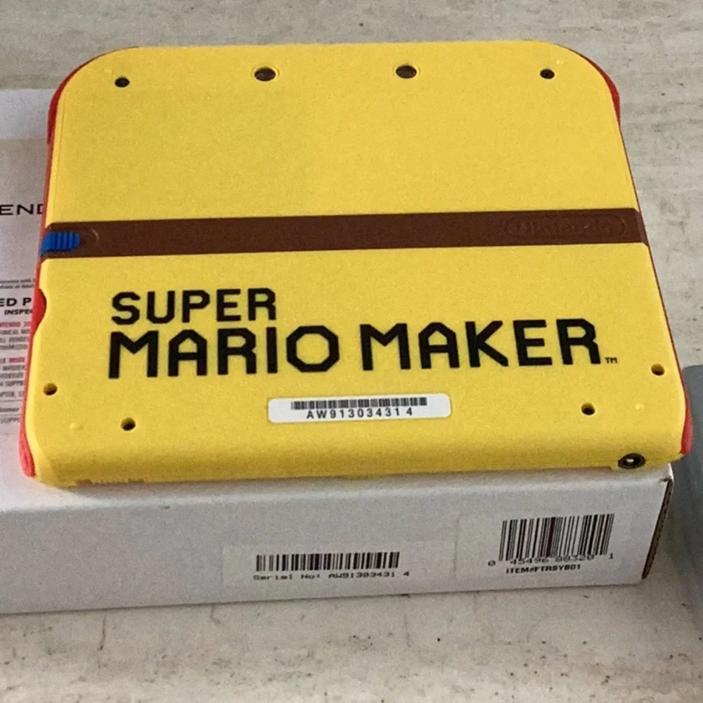 Super Mario Maker Nintendo 2DS Console Nintendo Factory Refurbished Edition